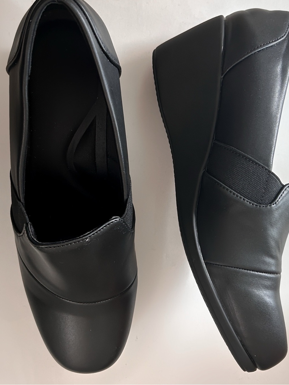 Black Slip-On Wedge Comfort Shoes - 9.5